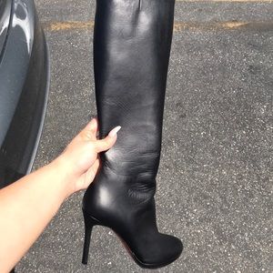 Authentic louboutin heel boots